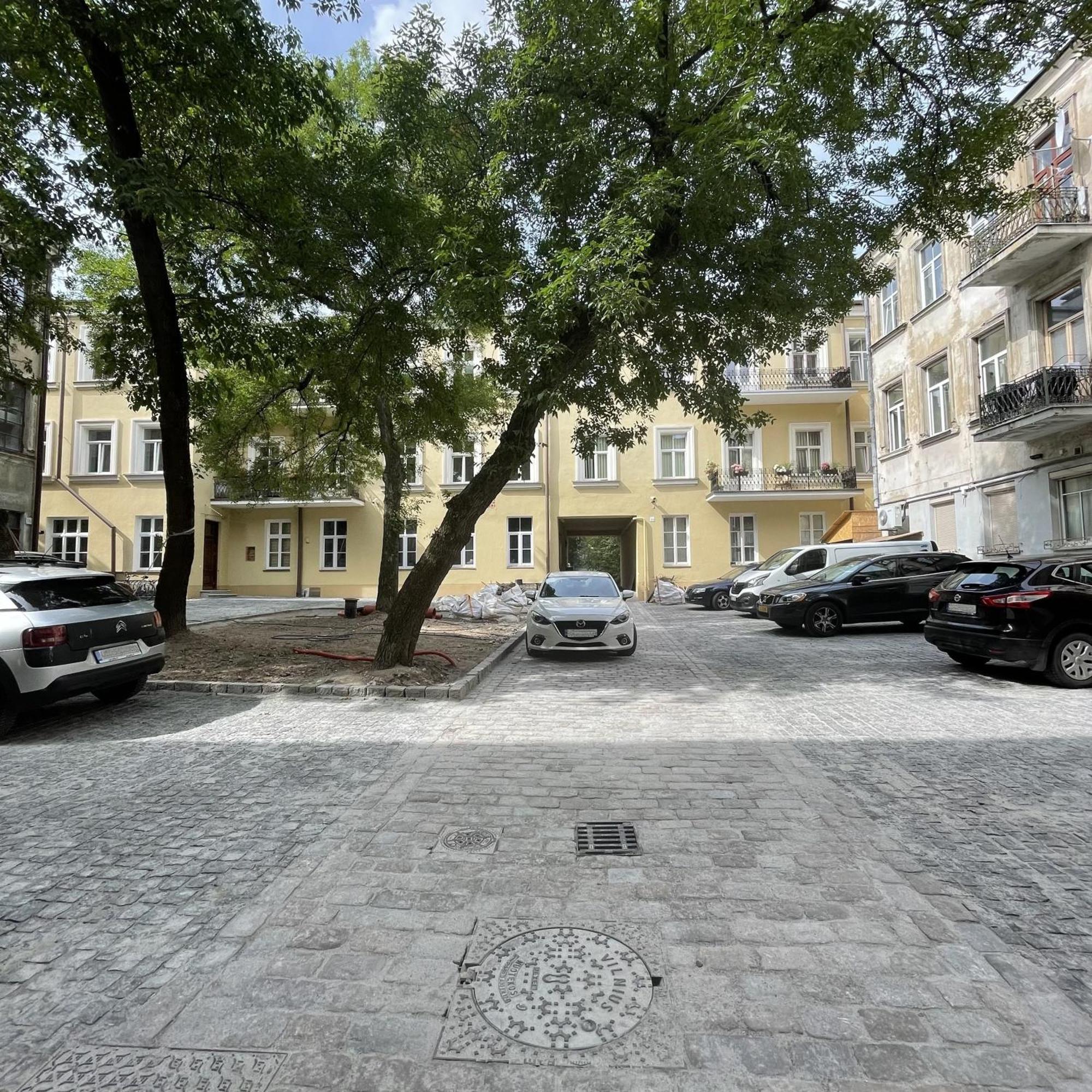 Modern Vilnius Old Town Apartment With Free Parking Exterior foto